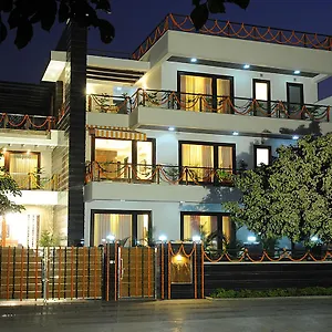 Hotel North East Residency